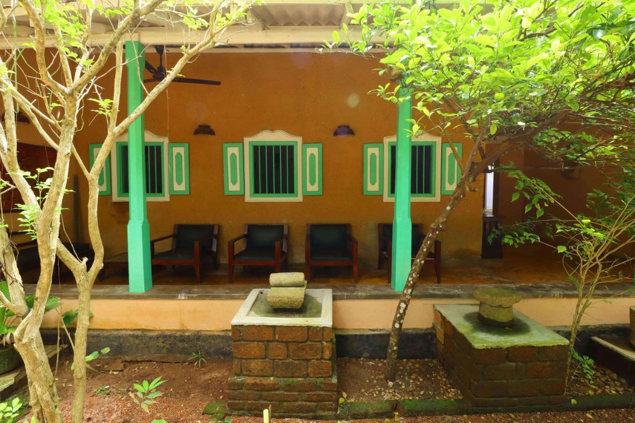Hotel Susantha Garden Bentota Exteriör bild