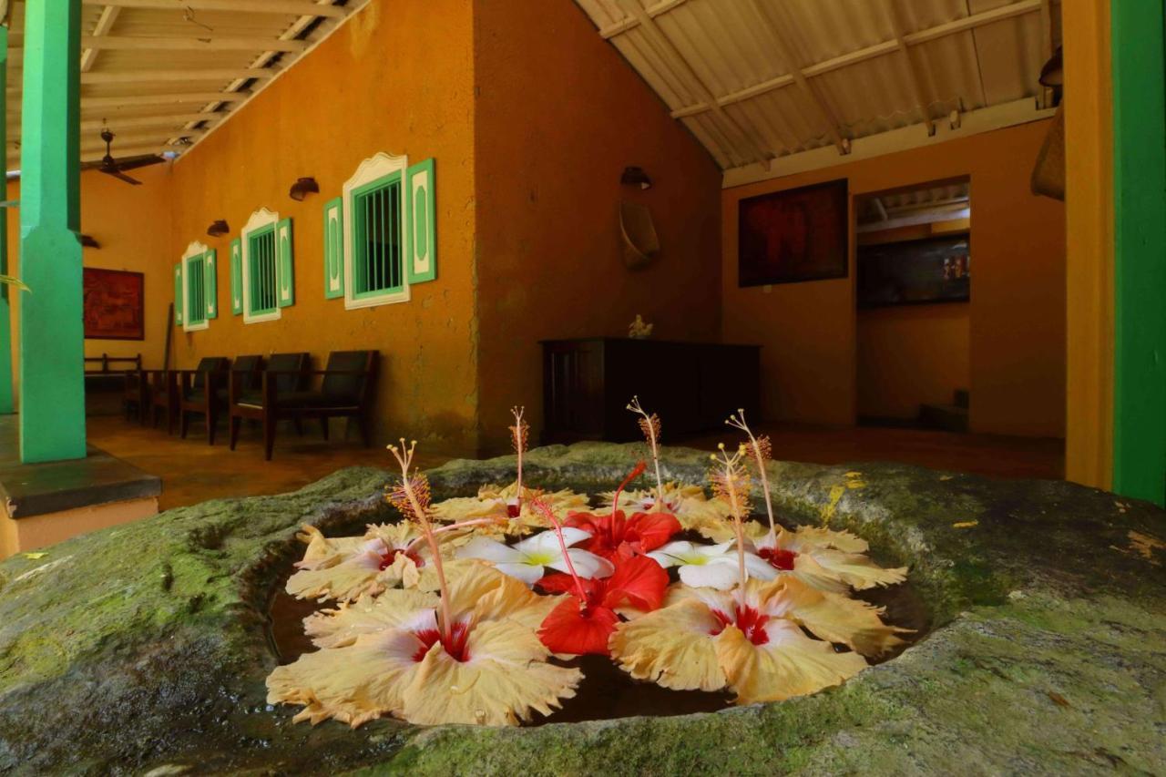 Hotel Susantha Garden Bentota Exteriör bild