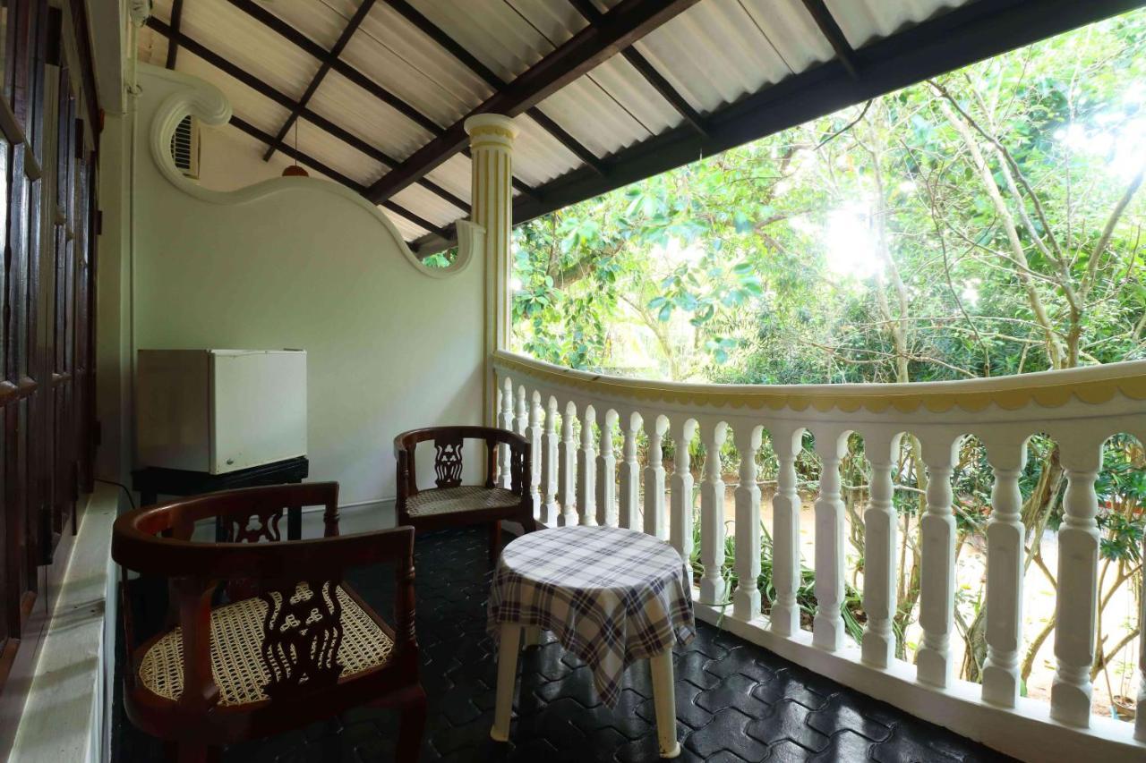 Hotel Susantha Garden Bentota Exteriör bild